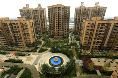 城民心家园精装房出售带储藏室家具齐全